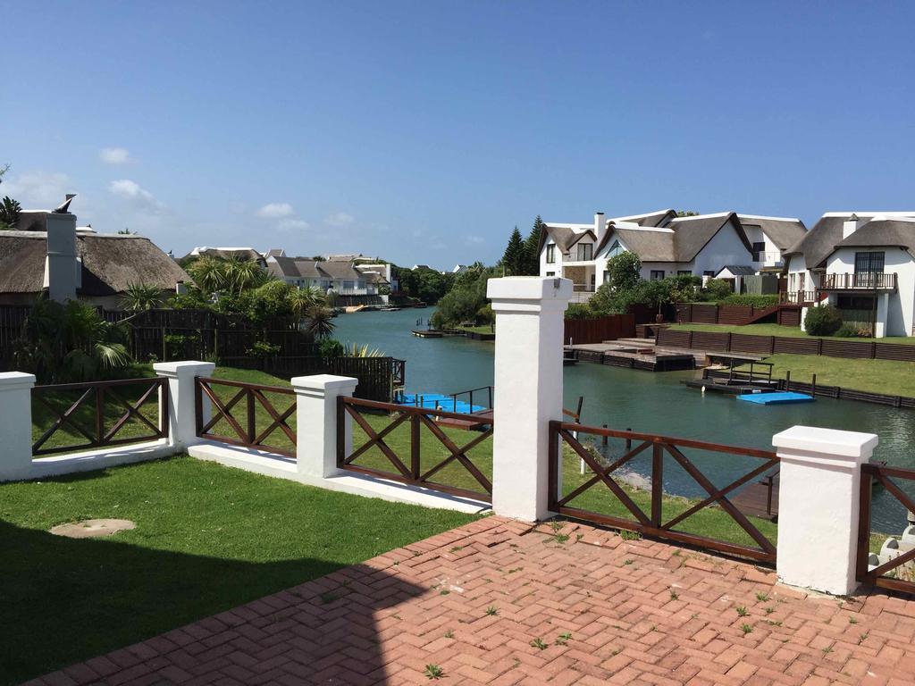 Thatch House On The Canals Villa St Francis Bay Dış mekan fotoğraf