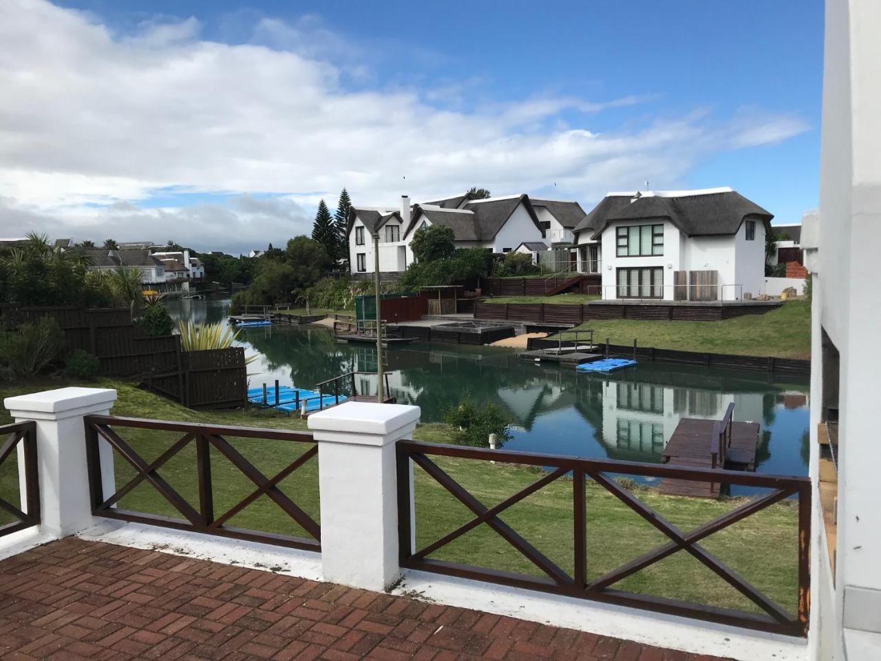 Thatch House On The Canals Villa St Francis Bay Dış mekan fotoğraf